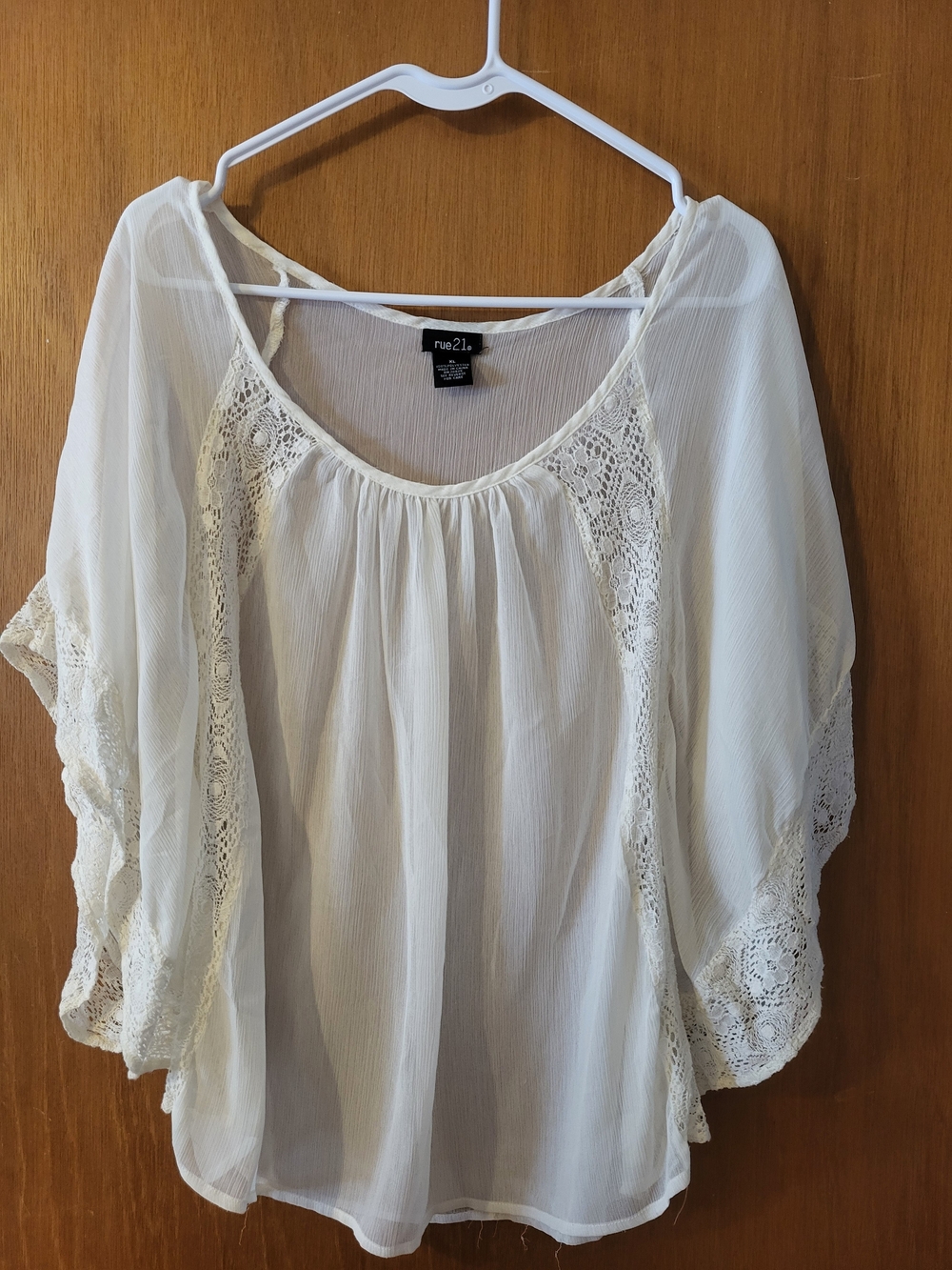 Rue21 Off-White Lace-Trim Peasant Blouse